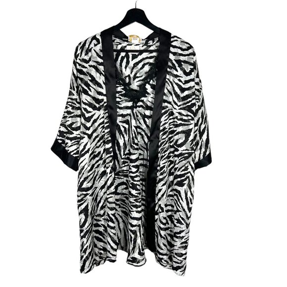 Vintage 90s Black White Zebra Print Nightgown Short Sleeve Robe Set Small